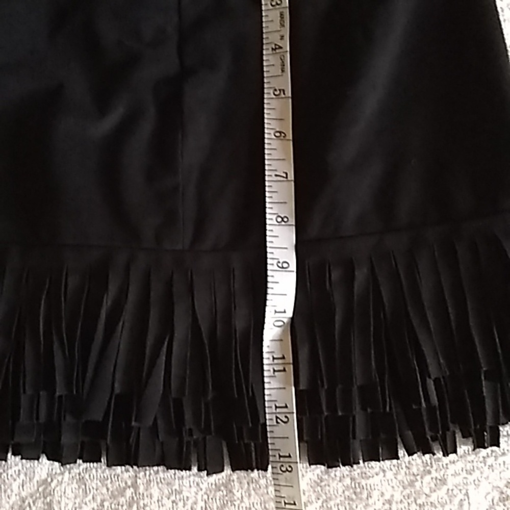 mini Skirt - Picture 3 of 5
